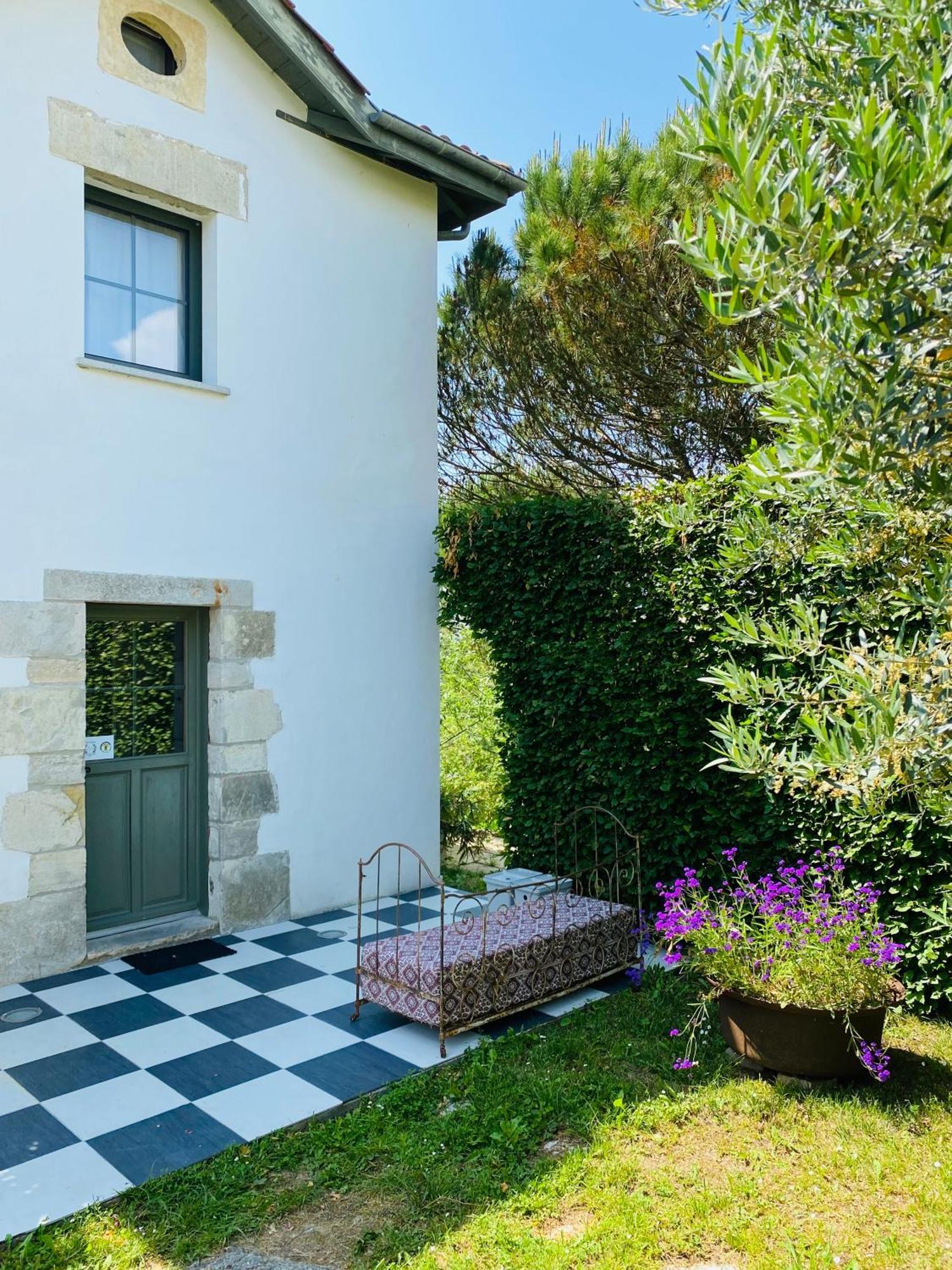 La Bastide De Guiche Entre Ocean Et Montagnes Appartement Buitenkant foto