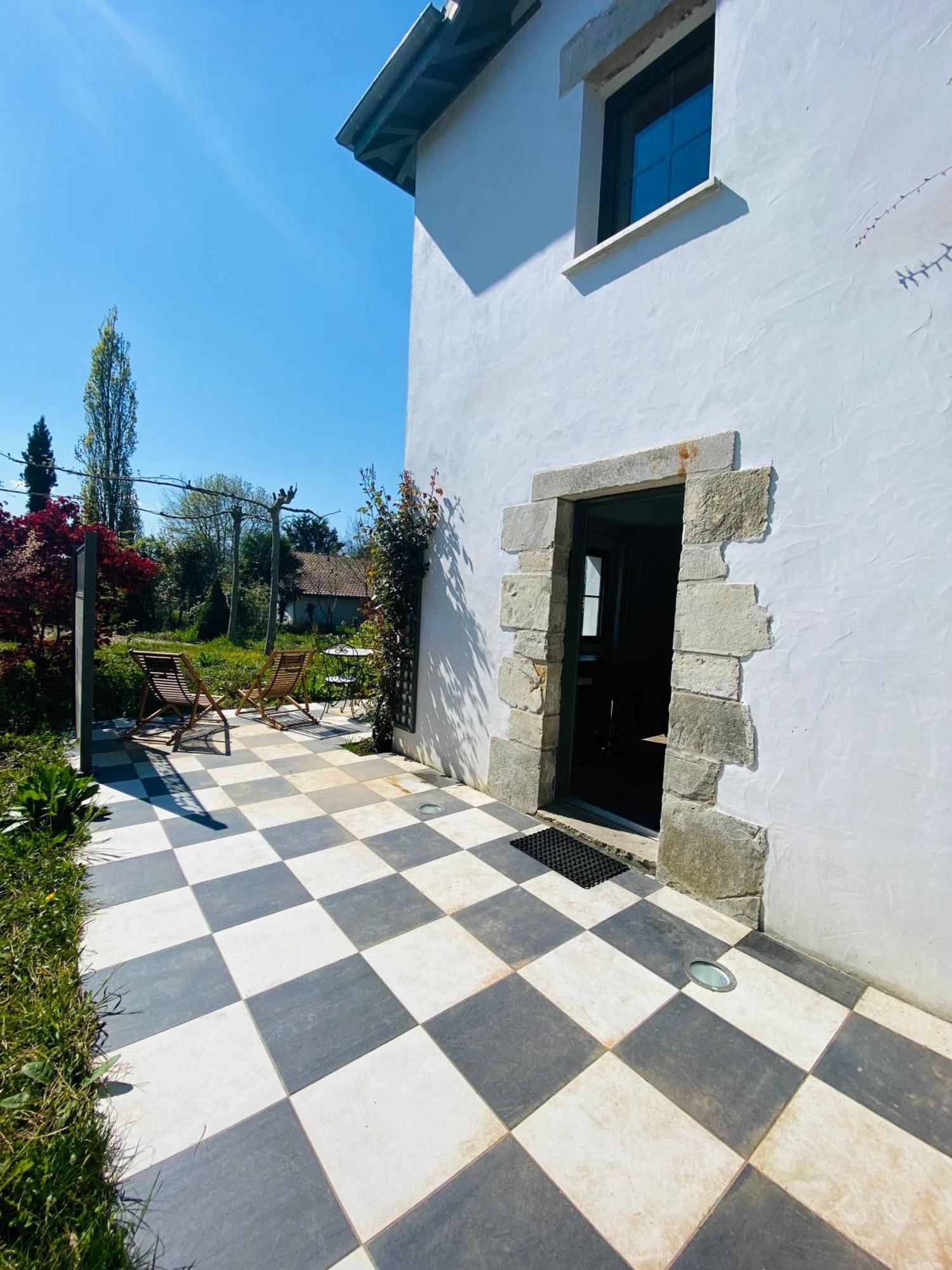 La Bastide De Guiche Entre Ocean Et Montagnes Appartement Buitenkant foto