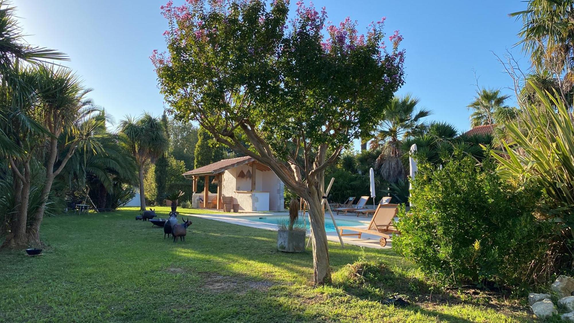 La Bastide De Guiche Entre Ocean Et Montagnes Appartement Buitenkant foto